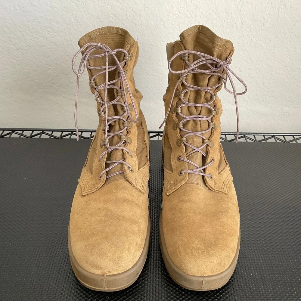 US Army Hot Weather Combat Boot Coyote Brown Vibram Men 11.5R SPM1C1-13-D-1017